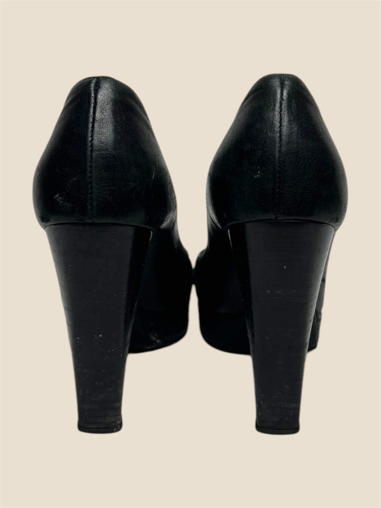 Authentic Dolce & Gabbana Y2K Platform Heels Size 37