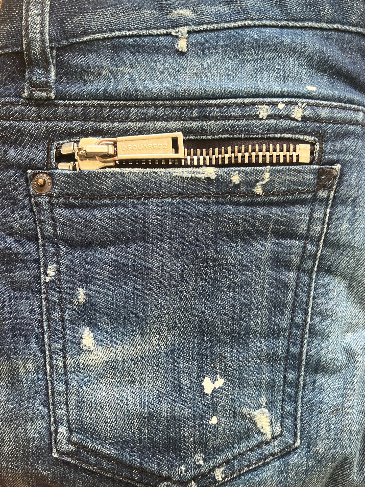 Ultra Low Waist Y2K DSQUARED2 Capri Jeans